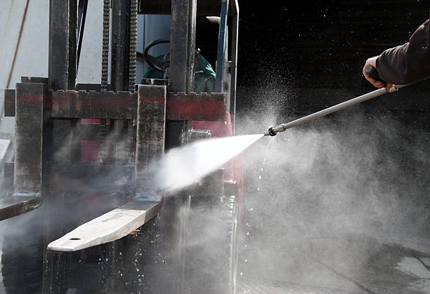 Best Machinery and Equipment Cleaning  in East Hemet, CA